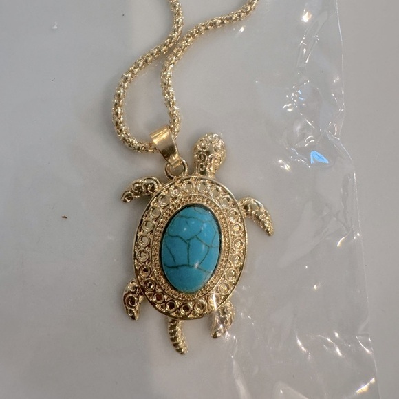Fashion Jewelry Gold Turquoise Turtle Pendant Necklace and Earring Set - Picture 1 of 5